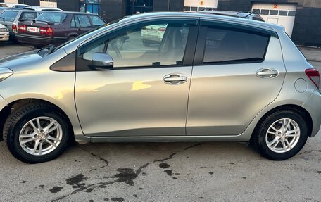 Toyota Vitz, 2010 год, 650 000 рублей, 2 фотография