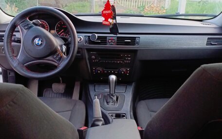 BMW 3 серия, 2006 год, 1 000 000 рублей, 8 фотография