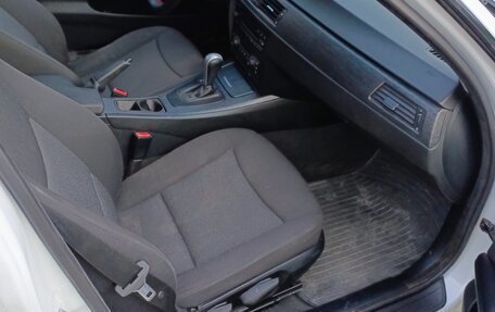 BMW 3 серия, 2006 год, 1 000 000 рублей, 10 фотография