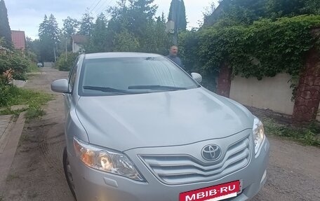 Toyota Camry, 2011 год, 1 550 000 рублей, 6 фотография