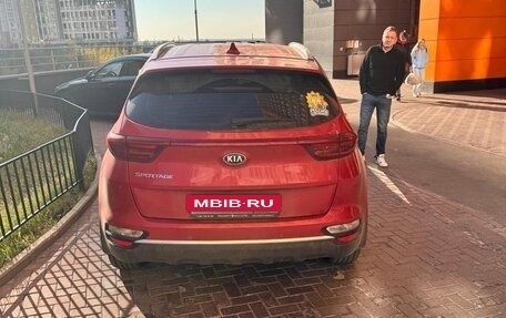 KIA Sportage IV рестайлинг, 2019 год, 2 220 000 рублей, 4 фотография
