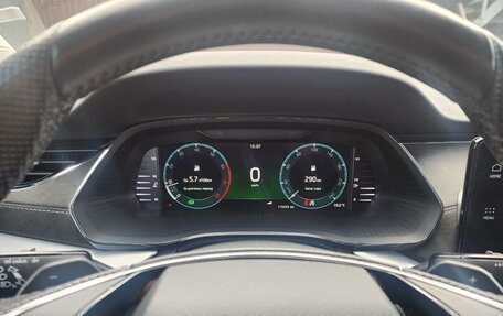 Skoda Octavia IV, 2021 год, 2 400 000 рублей, 11 фотография