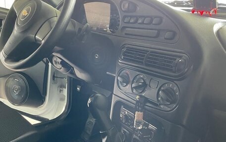 Chevrolet Niva I рестайлинг, 2016 год, 780 000 рублей, 10 фотография