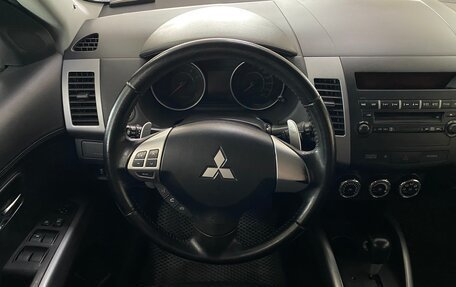 Mitsubishi Outlander III рестайлинг 3, 2012 год, 1 299 999 рублей, 14 фотография