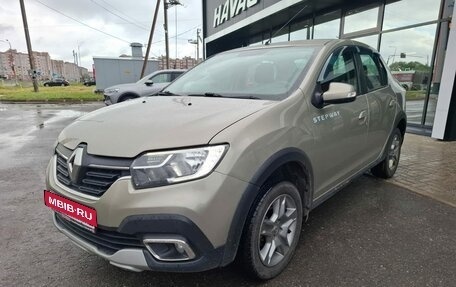 Renault Logan II, 2019 год, 990 000 рублей, 1 фотография