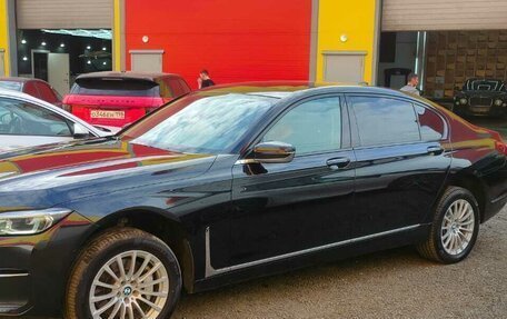 BMW 7 серия, 2020 год, 5 750 000 рублей, 3 фотография