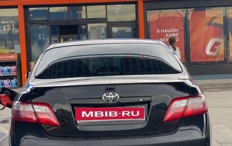 Toyota Camry, 2007 год, 750 000 рублей, 2 фотография