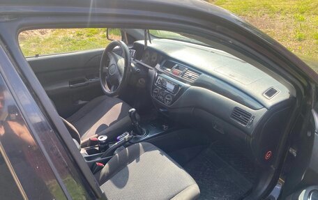 Mitsubishi Lancer IX, 2005 год, 240 000 рублей, 4 фотография