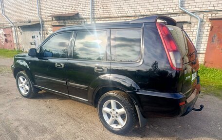 Nissan X-Trail, 2003 год, 700 000 рублей, 2 фотография