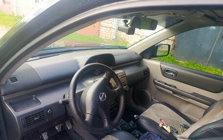 Nissan X-Trail, 2003 год, 700 000 рублей, 6 фотография
