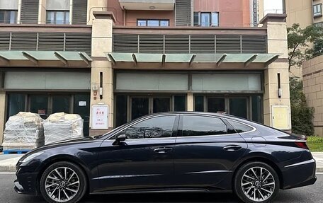 Hyundai Sonata VIII, 2021 год, 2 060 000 рублей, 3 фотография