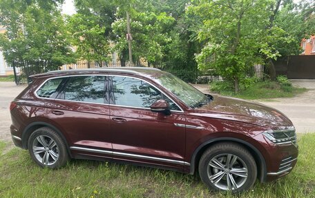Volkswagen Touareg III, 2019 год, 4 999 999 рублей, 6 фотография