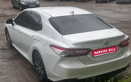 Toyota Camry, 2021 год, 3 500 000 рублей, 3 фотография