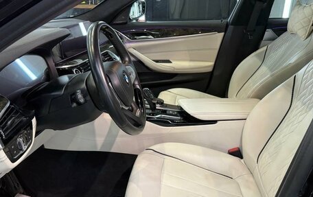 BMW 5 серия, 2019 год, 5 750 000 рублей, 6 фотография