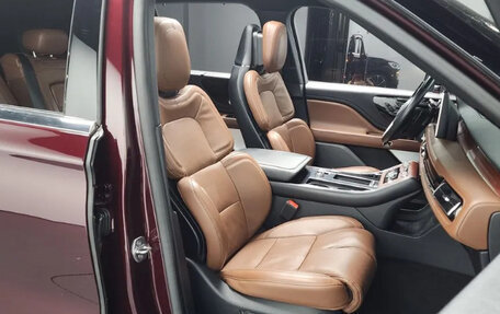 Lincoln Aviator II, 2021 год, 3 965 000 рублей, 6 фотография