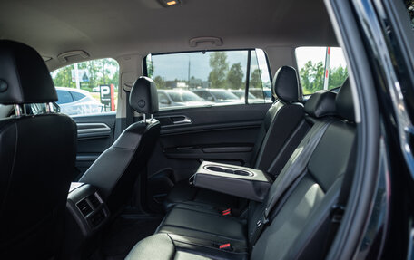 Volkswagen Teramont I, 2018 год, 2 575 000 рублей, 10 фотография