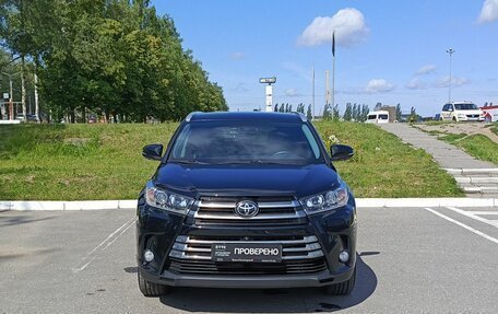 Toyota Highlander III, 2019 год, 4 210 500 рублей, 2 фотография