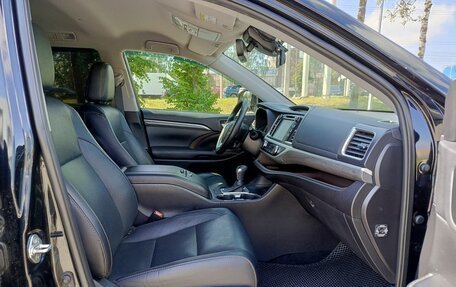 Toyota Highlander III, 2019 год, 4 210 500 рублей, 13 фотография
