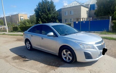 Chevrolet Cruze II, 2014 год, 750 000 рублей, 2 фотография