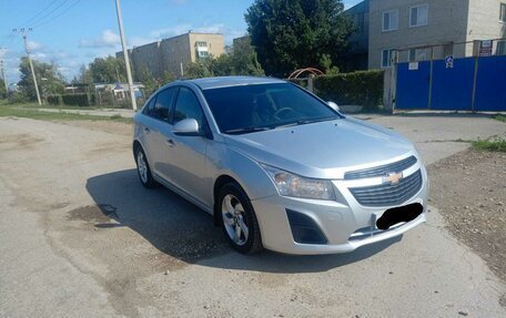 Chevrolet Cruze II, 2014 год, 750 000 рублей, 4 фотография