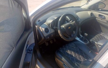 Chevrolet Cruze II, 2014 год, 750 000 рублей, 9 фотография