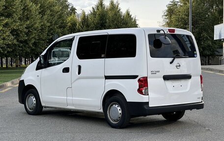 Nissan NV200, 2017 год, 1 700 000 рублей, 5 фотография