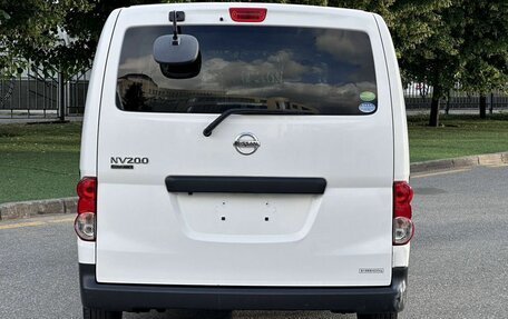 Nissan NV200, 2017 год, 1 700 000 рублей, 6 фотография