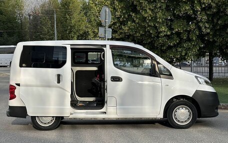 Nissan NV200, 2017 год, 1 700 000 рублей, 13 фотография