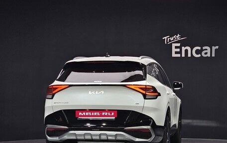 KIA Sportage IV рестайлинг, 2022 год, 2 450 000 рублей, 4 фотография