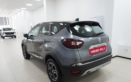 Renault Kaptur I рестайлинг, 2021 год, 1 380 000 рублей, 6 фотография