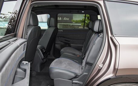 Volkswagen Teramont, 2025 год, 5 990 000 рублей, 15 фотография