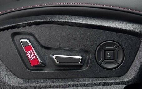 Audi Q7, 2025 год, 17 490 000 рублей, 14 фотография