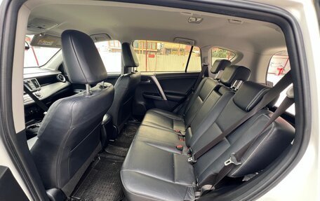 Toyota RAV4, 2016 год, 2 590 000 рублей, 6 фотография