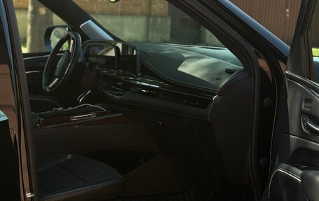 Cadillac Escalade V, 2023 год, 15 700 000 рублей, 13 фотография