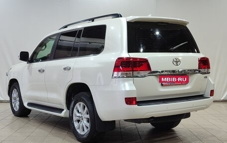 Toyota Land Cruiser 200, 2018 год, 6 500 000 рублей, 7 фотография