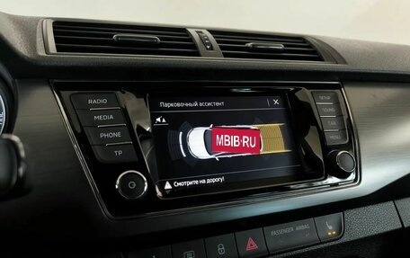Skoda Fabia III, 2018 год, 1 100 000 рублей, 6 фотография