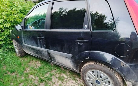 Ford Fiesta, 2006 год, 270 000 рублей, 1 фотография