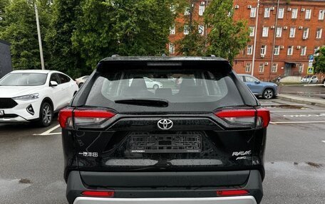 Toyota RAV4, 2024 год, 3 750 000 рублей, 7 фотография
