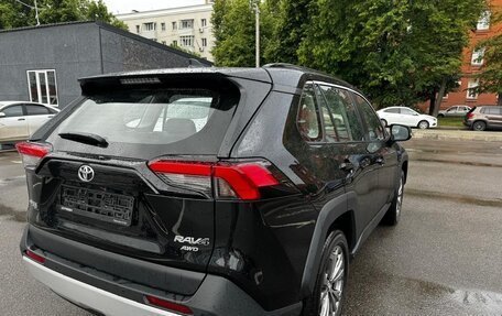 Toyota RAV4, 2024 год, 3 750 000 рублей, 8 фотография