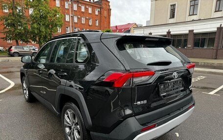 Toyota RAV4, 2024 год, 3 750 000 рублей, 6 фотография