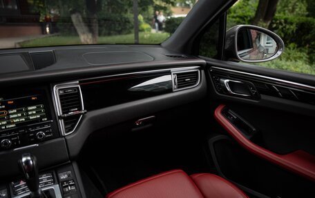 Porsche Macan I рестайлинг, 2015 год, 3 500 000 рублей, 21 фотография