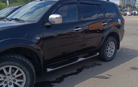 Mitsubishi Pajero Sport II рестайлинг, 2011 год, 1 200 000 рублей, 3 фотография