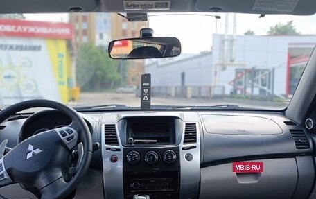 Mitsubishi Pajero Sport II рестайлинг, 2011 год, 1 200 000 рублей, 17 фотография