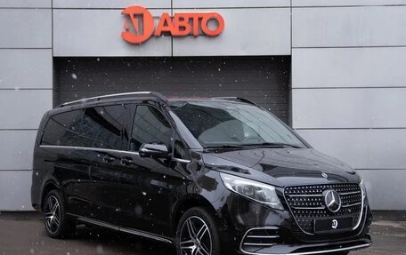 Mercedes-Benz V-Класс, 2024 год, 15 300 000 рублей, 2 фотография