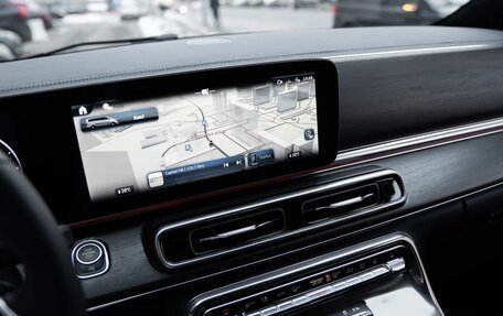 Mercedes-Benz V-Класс, 2024 год, 15 300 000 рублей, 13 фотография