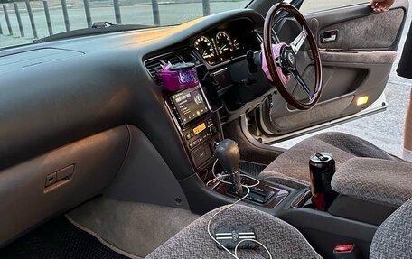 Toyota Mark II VIII (X100), 2000 год, 630 000 рублей, 7 фотография