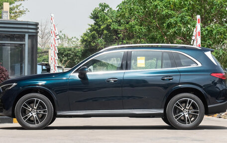 Mercedes-Benz GLC, 2025 год, 7 450 000 рублей, 2 фотография