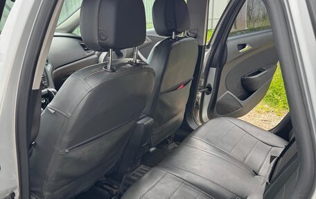 Opel Astra J, 2012 год, 750 000 рублей, 8 фотография