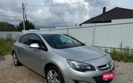 Opel Astra J, 2012 год, 750 000 рублей, 6 фотография