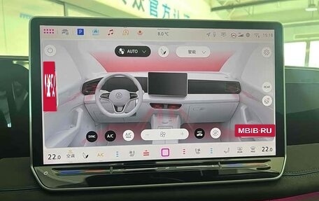Volkswagen Tiguan, 2025 год, 4 300 000 рублей, 9 фотография